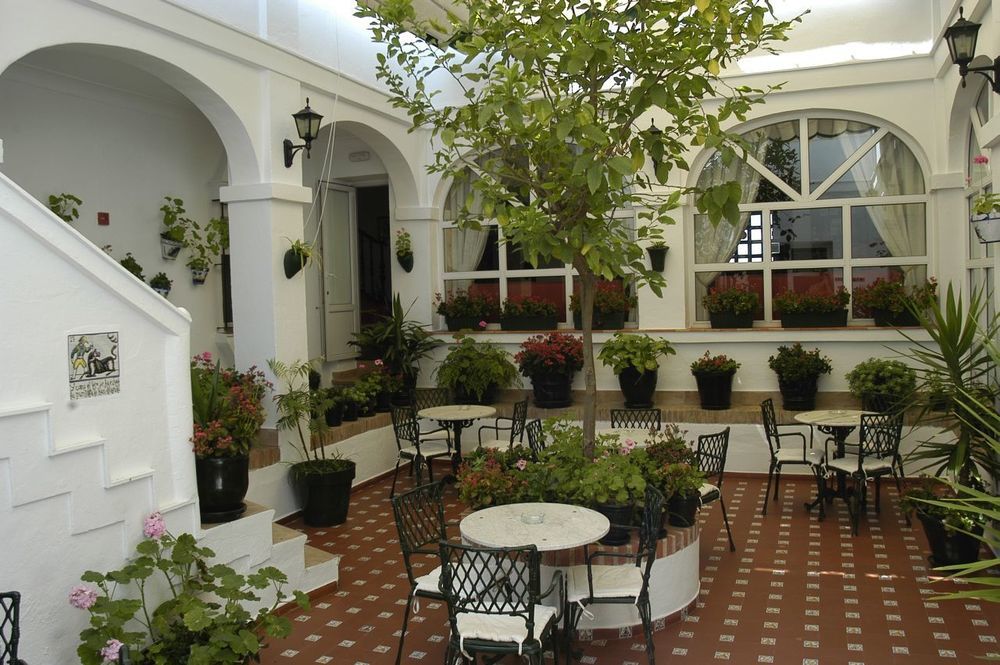 Hotel Los Olivos 아르코스델라프론테라 외부 사진